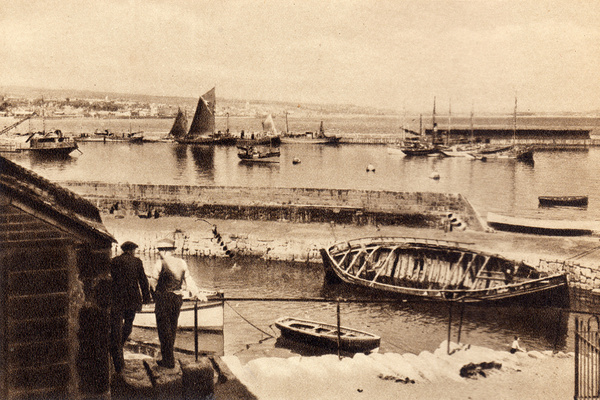 Newlyn Harbour 3