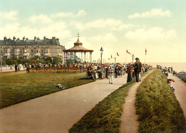 Folkestone Lee's Promenade and Bandstand 3 - Old Photos of Folkestone