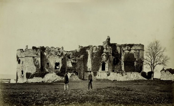 Carew Castle Tenby 7 - Old Photos of Tenby