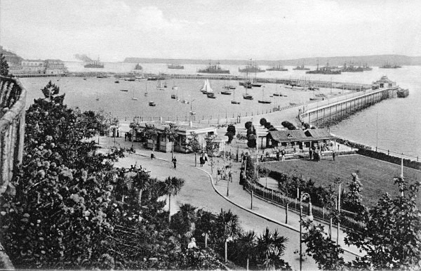 Torquay Harbour Pier 24