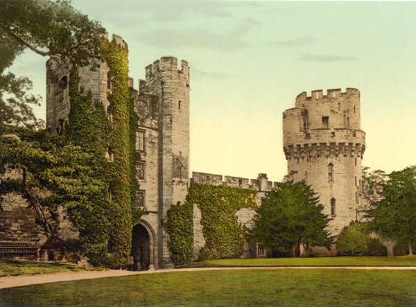 Warwick Castle 3 - Old Photos of Warwick