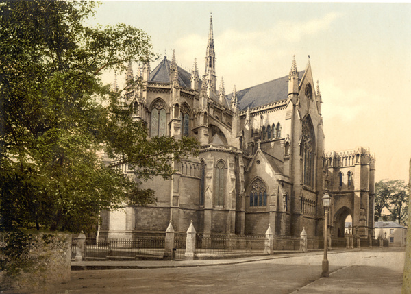 Arundel Castle St Philip's Church 1 - Old Photos of Arundel