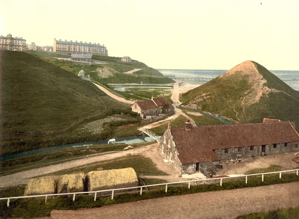 Saltburn Cat Nab 2 - Old Photos of Saltburn