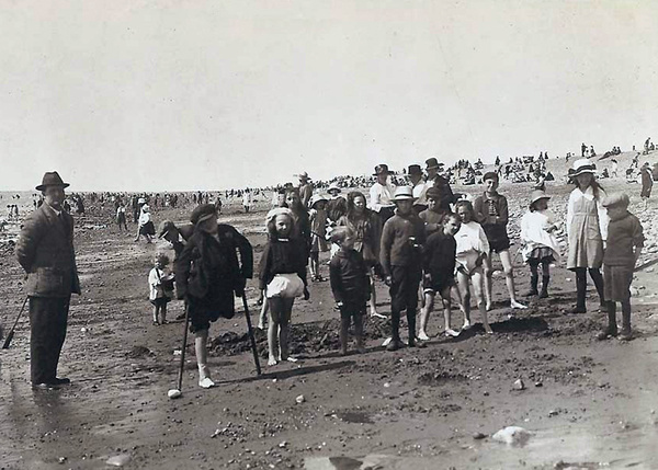 Barrow Walney Island 3 - Old Photos of Barrow