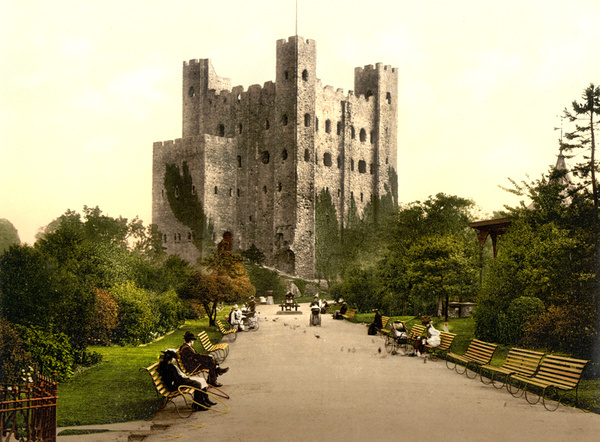Rochester Castle 1 - Old Photos of Rochester