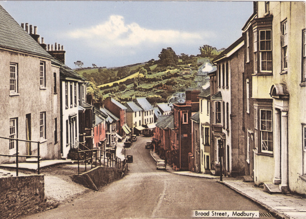 Modbury Broad St. 11 - Old Photos of Modbury