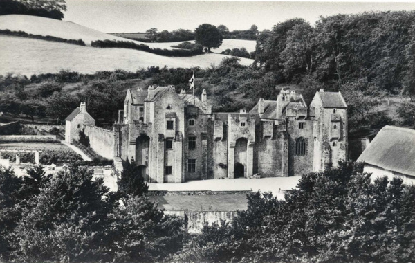 Devon Compton Castle Marldon 19 - Old Photos of Paignton