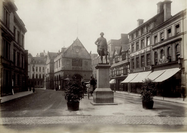 Shrewsbury Market Place 13 - Old Photos of Shrewsbury