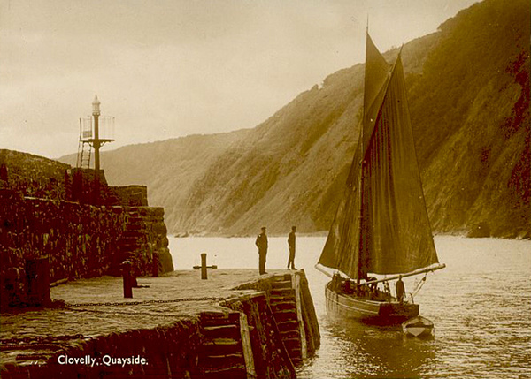 Clovelly Harbour 5 - Old Photos of Clovelly