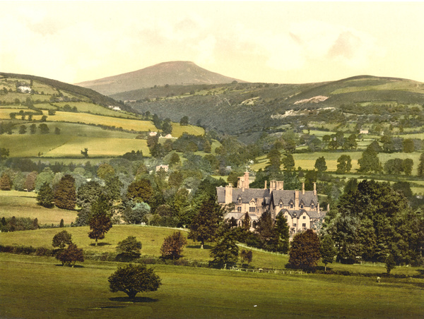 Abergravenny Neville Court 4 - Old Photos of Abergravenny