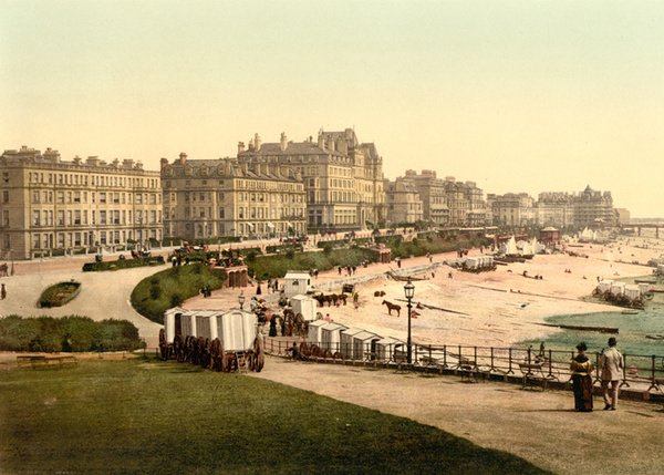Eastbourne Wish Tower 3 - Old Photos of Eastbourne
