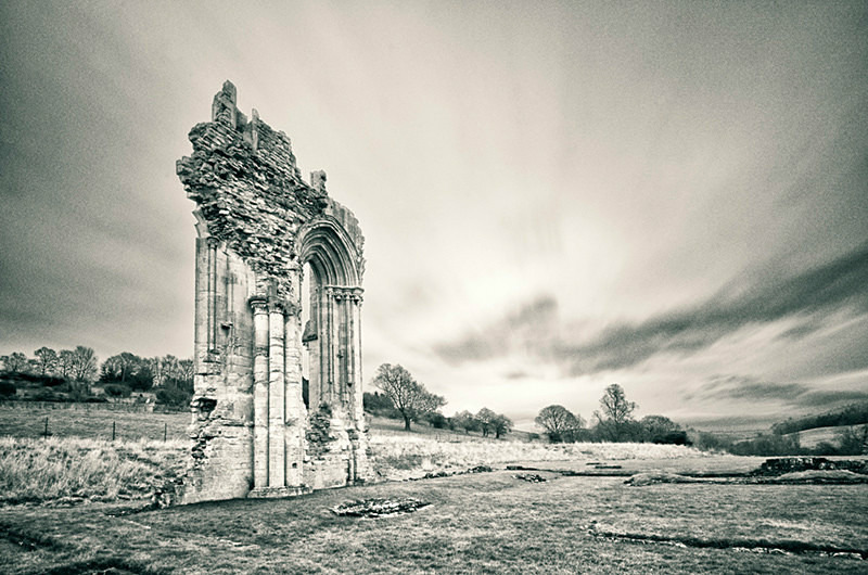  - Passing Monuments