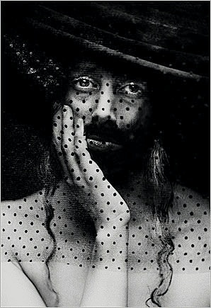 Dag Spant - Black, White & Gray