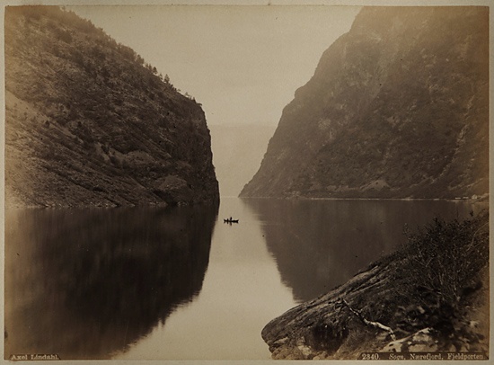  - Knudsen / Lindahl