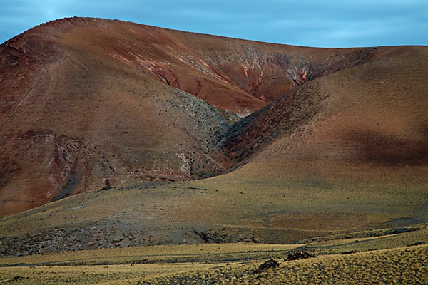Volcanic Hills, Lanzarote - <font color=yellow>Spanish Parts</font>