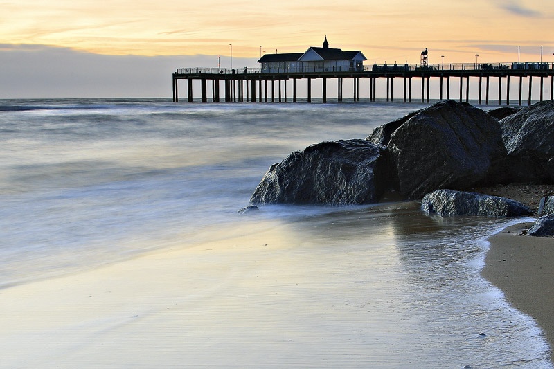 <center>Sun up at Southwold</center><br> - <font color=yellow>Suffolk</font>