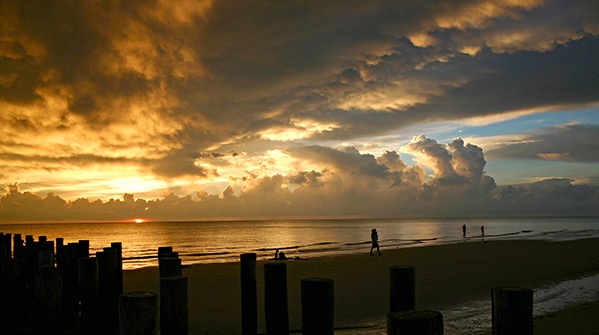 Naples Storm - <font color=yellow>Florida</font>