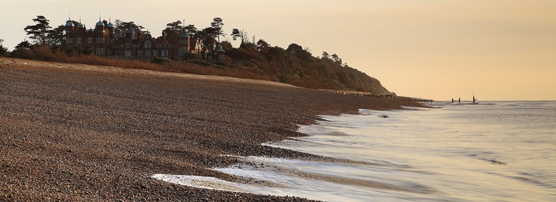 <center>The Manor</center><br> - <font color=yellow>Suffolk</font>