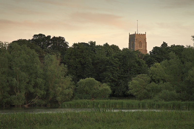 <center>Framlingham Church</center><br> - <font color=yellow>Suffolk</font>