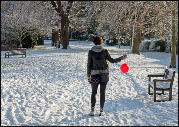 Red Balloon - Picture Gallery