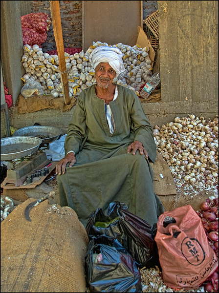 Sa'alim the Onion Seller - Picture Gallery