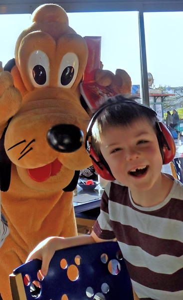 Henry Disneyland 2016 - Odds 'n Sods