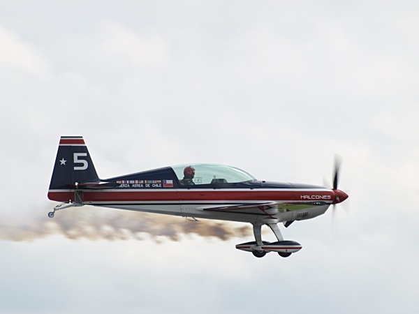 Chilean Display Team 2 - Planes & Helicopters