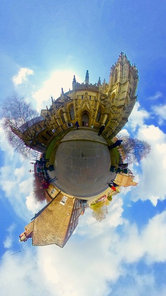  - Tiny Planets 360
