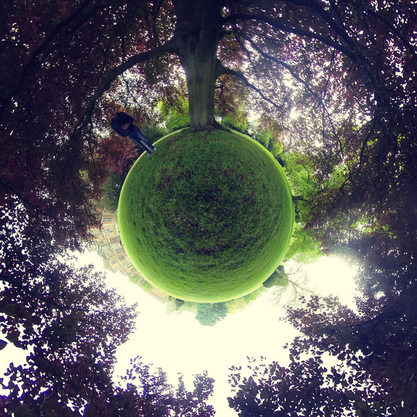  - Tiny Planets 360