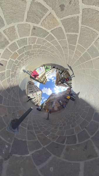  - Tiny Planets 360