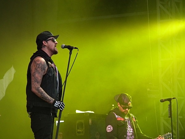 Good Charlotte - Music