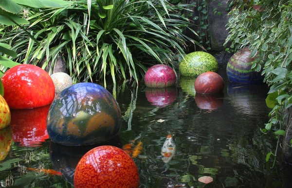 Franklin Conservatory Pond Balls - Landscapes, Places, and Things in Nature