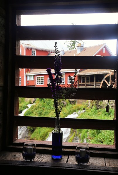Wedding at Clifton Mill covered bridge - Architecture and Night Skyline