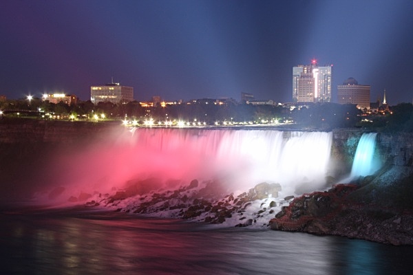 The Lights of Niagara - Landscapes, Places, and Things in Nature