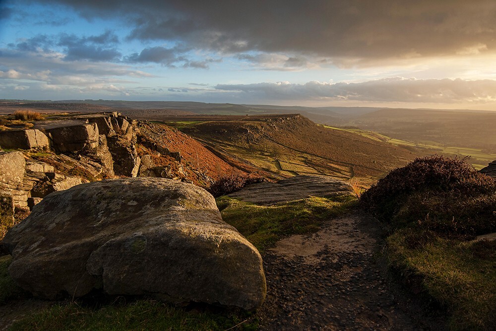 Curbar Edge, Peak District - Land