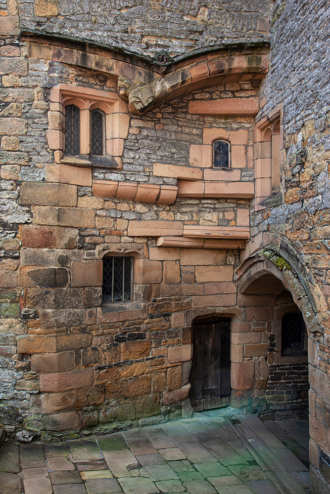 Haddon Hall, Peak District - Town and Country