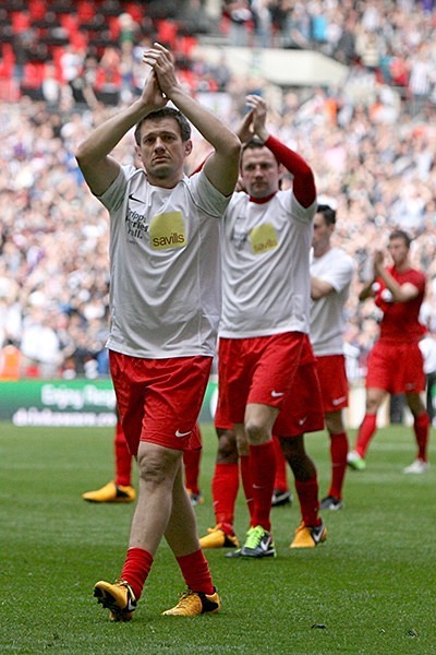 82_RT5B0445 - FA Carlsberg Vase Final 2013