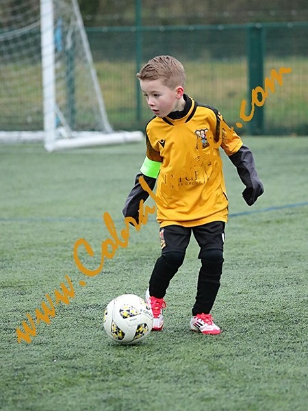 B_013 - Action: Group B: Burgess Hill Blacks, Cuckfield Cosmos, Maidenbower Colts, Three Bridges Blacks
