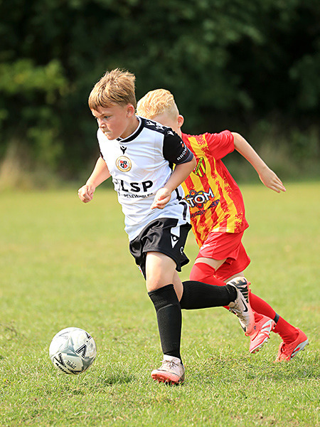 0002 - Farnborough OBG U9s v. Bromley FC U9s