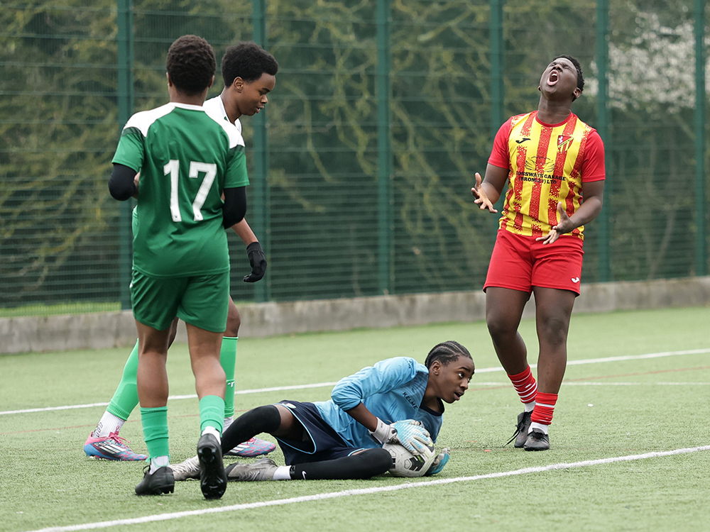 0165_CBR1 - Cray Valley PM U15s v. Farnborough OBG U15s