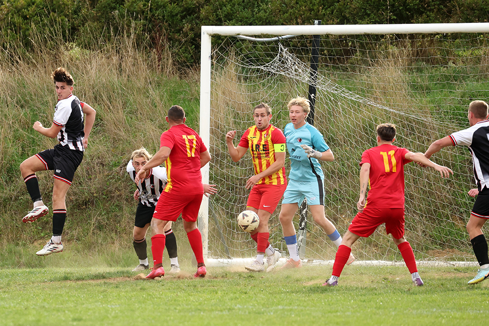 0052 - Farnborough OBG v. Ide Hill