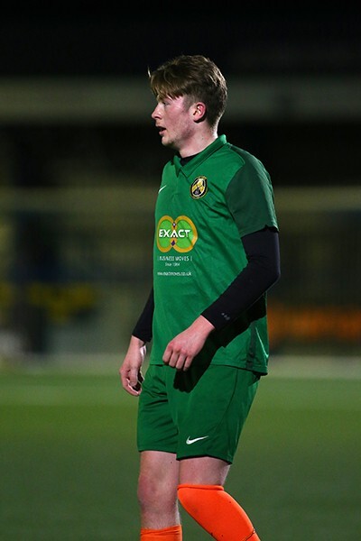 0281_BV8Q9059 - Sands United (Kent) v. Essex Referees