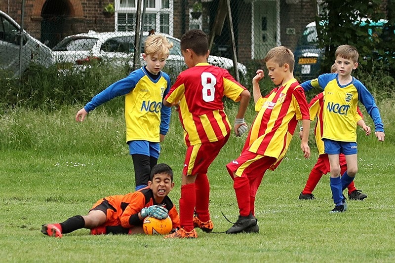 0346_AMT_4798 - Farnborough OBG FC Under 9s at Baldon Sports Tournament