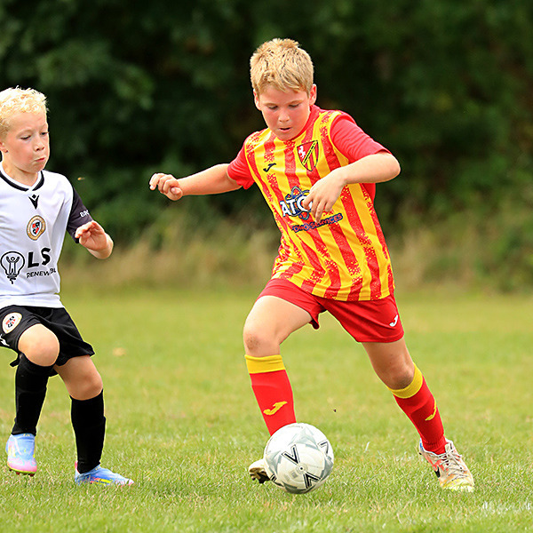 0085 - Farnborough OBG U9s v. Bromley FC U9s