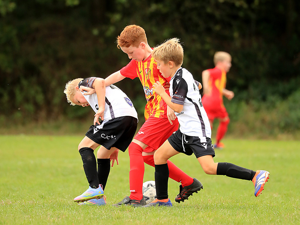 0105 - Farnborough OBG U9s v. Bromley FC U9s