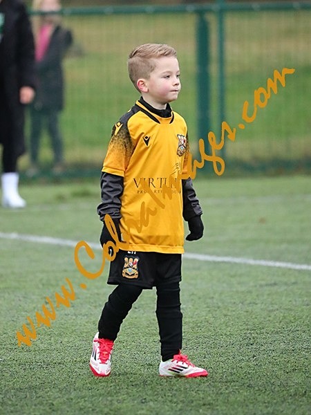 B_065 - Action: Group B: Burgess Hill Blacks, Cuckfield Cosmos, Maidenbower Colts, Three Bridges Blacks