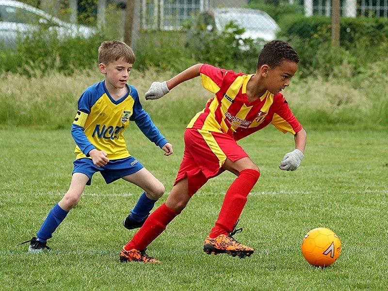 0381_AMT_4815 - Farnborough OBG FC Under 9s at Baldon Sports Tournament