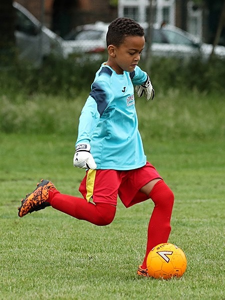 0491_AMT_4872 - Farnborough OBG FC Under 9s at Baldon Sports Tournament
