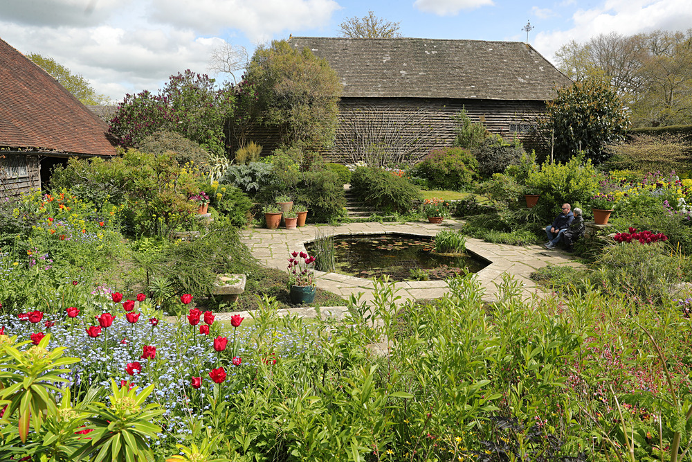 AW1I5167 - Great Dixter April 2024