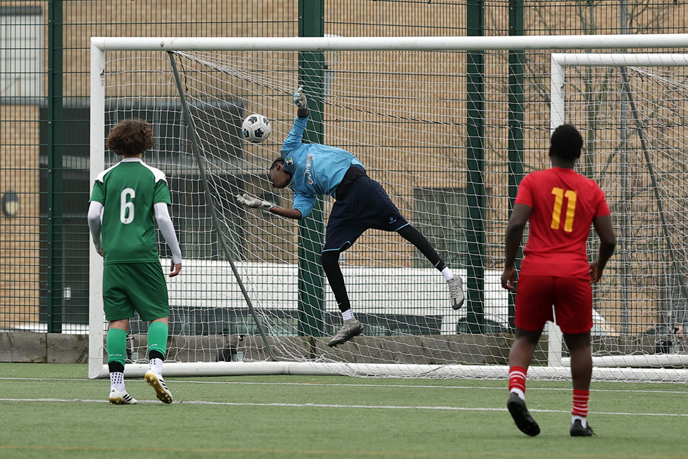 0122_CBR1 - Cray Valley PM U15s v. Farnborough OBG U15s